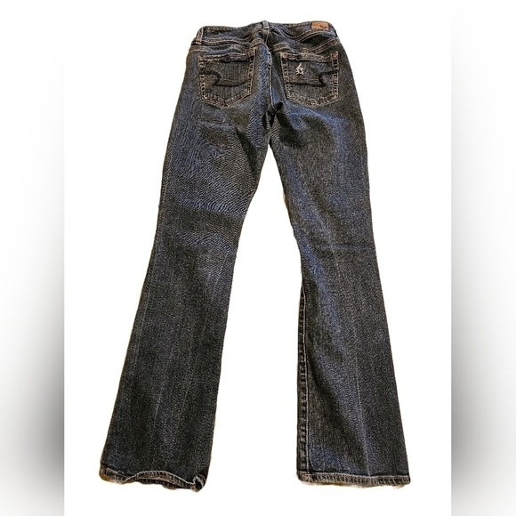 American Eagle Outfitter distressed straight leg jeans size 4 - Picture 2 of 2